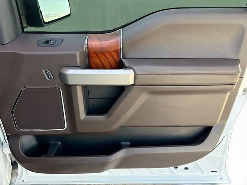 Used 2020 Ford F150 King Ranch w/ Equipment Group 601A Luxury AWD/4WD image 25