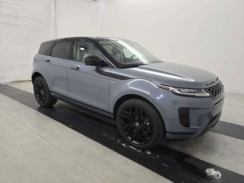 Used 2023 Land Rover Range Rover Evoque S AWD/4WD image 4