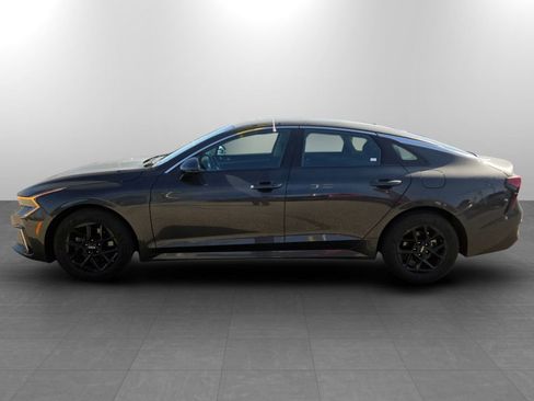 Used 2025 Kia K5 LXS FWD image 9