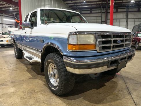 Used 1997 Ford F250 4x4 SuperCab Heavy Duty image 12