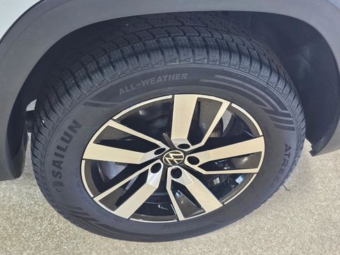 Used 2022 Volkswagen Atlas SE FWD image 62