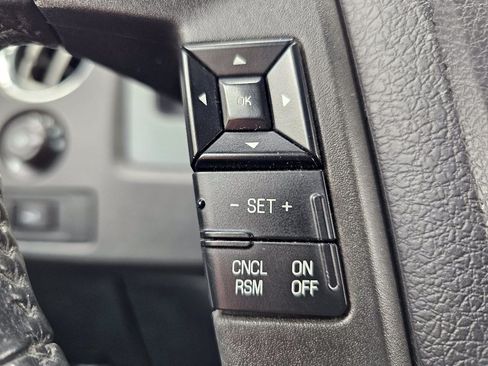 Used 2013 Ford F150 XLT w/ Luxury Equipment Group AWD/4WD image 9