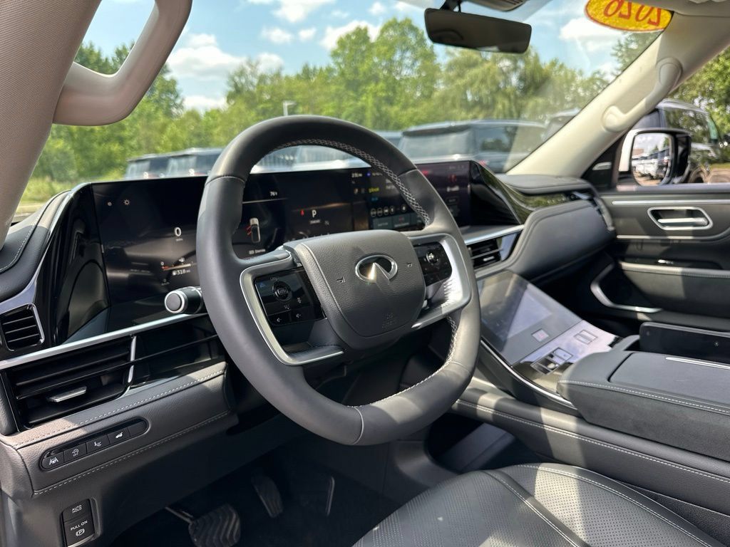 Certified 2026 INFINITI QX80 Luxe w/ Exterior Package AWD/4WD image 47