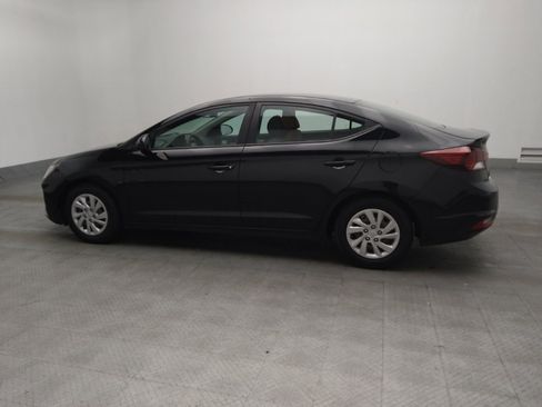 Used 2020 Hyundai Elantra SE w/ Cargo Package (C1) FWD image 3