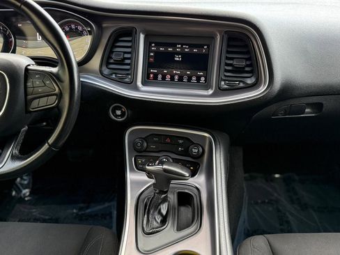 Used 2020 Dodge Challenger SXT RWD image 14
