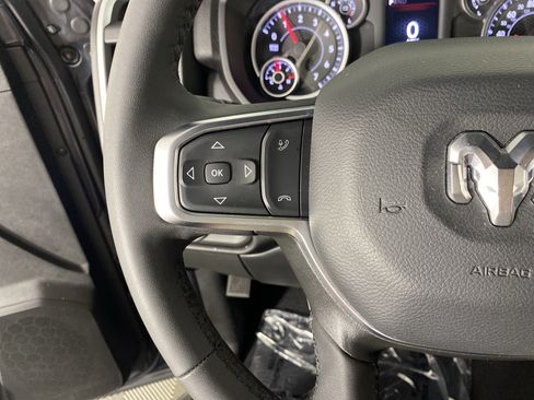 Used 2025 RAM 2500 Big Horn AWD/4WD image 22