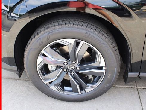 New 2025 Nissan Murano SL w/ Cargo Package image 8