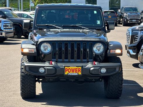 Used 2023 Jeep Gladiator Rubicon w/ Cold Weather Group AWD/4WD image 9