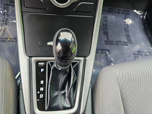 Used 2015 Hyundai Elantra SE w/ Option Group 02 image 27
