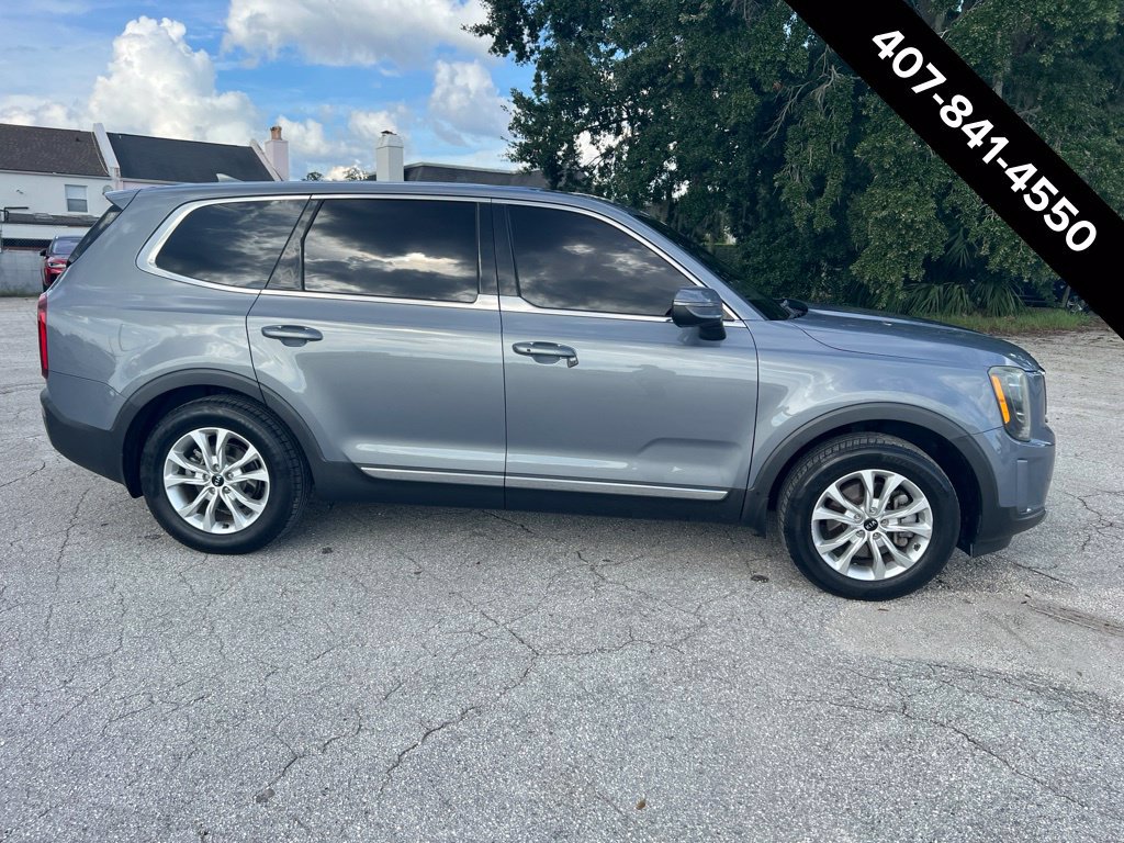 Used 2020 Kia Telluride LX FWD image 2