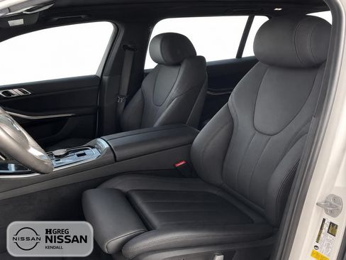 Used 2021 BMW X5 sDrive40i w/ Premium Package RWD image 7