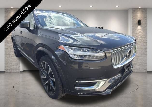 Used 2024 Volvo XC90 B6 Plus AWD/4WD image 16