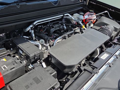 New 2026 Chevrolet Colorado Trail Boss AWD/4WD image 17