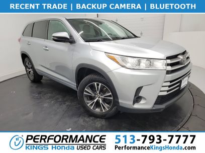 Used 2017 Toyota Highlander LE