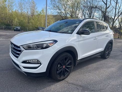 Used 2017 Hyundai Tucson Night image 24