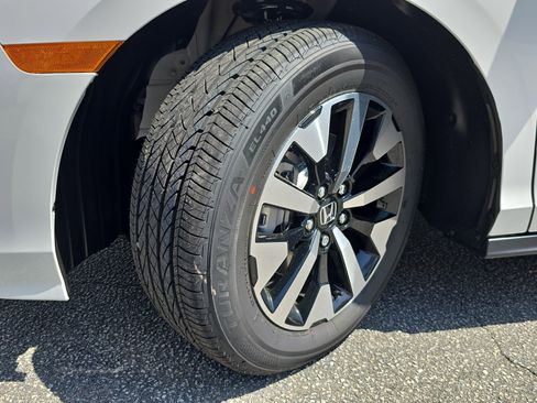 New 2026 Honda Odyssey EX-L image 35