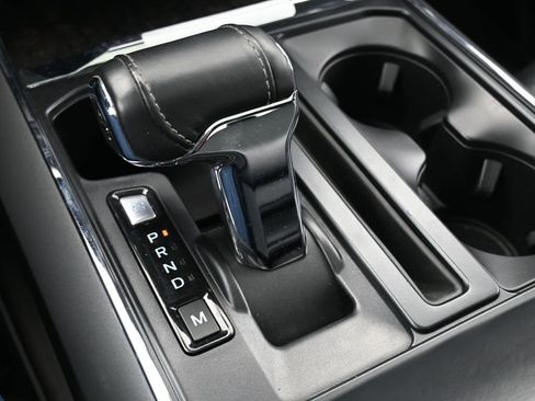 Used 2022 Ford F150 Lariat w/ Equipment Group 502A High image 42