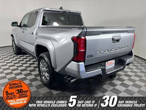 Used 2024 Toyota Tacoma Limited w/ Limited Package (LT) AWD/4WD image 6