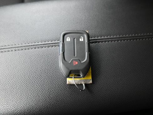 Certified 2024 GMC Terrain SLE image 18