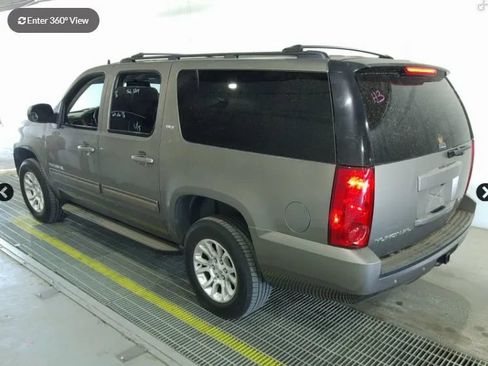 Used 2014 GMC Yukon XL SLT RWD image 2
