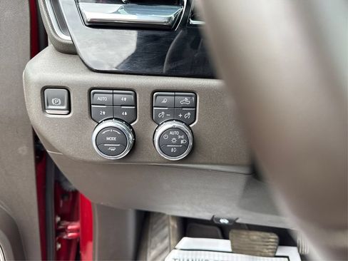 Used 2023 GMC Sierra 1500 SLT w/ SLT Premium Package AWD/4WD image 26