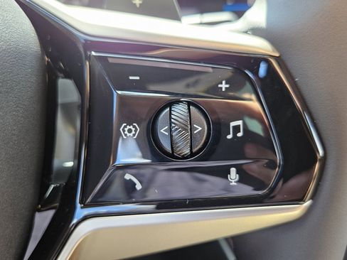 New 2025 BMW X3 xDrive30i w/ Convenience Package image 32