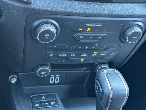 Used 2019 Ford Ranger Lariat w/ Technology Package image 21