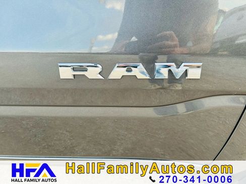 Used 2019 RAM 1500 Big Horn AWD/4WD image 38