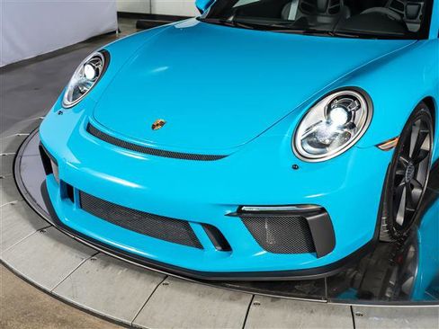 Certified 2018 Porsche 911 GT3 RWD image 11