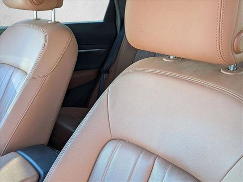 Used 2022 Audi e-tron Premium w/ Convenience Plus Package image 13