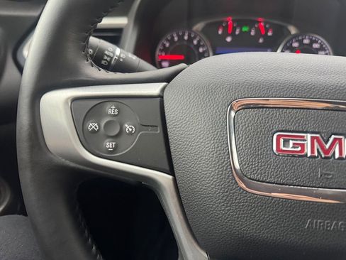 Used 2020 GMC Acadia SLT w/ Premium Package image 22