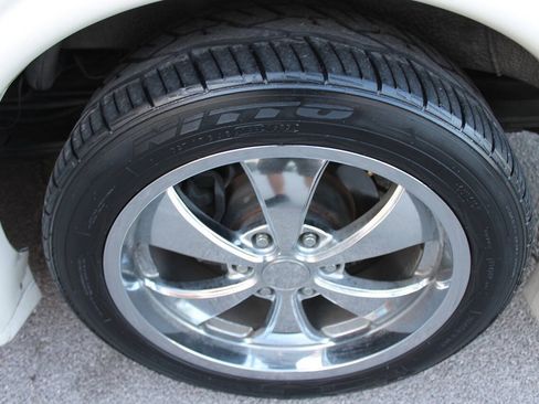 Used 2006 Chevrolet Express 1500 RWD image 13