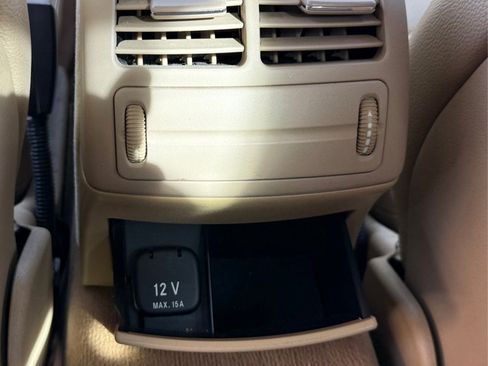 Used 2008 Mercedes-Benz E 350 Luxury image 17