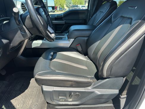 Used 2020 Ford F150 Platinum w/ Equipment Group 701A Luxury AWD/4WD image 15