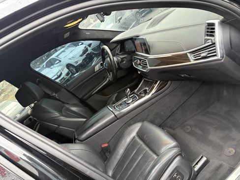 Used 2021 BMW X7 xDrive40i w/ M Sport Package image 20