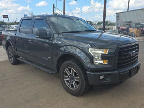 Used 2016 Ford F150 XLT w/ Equipment Group 302A Luxury AWD/4WD image 4