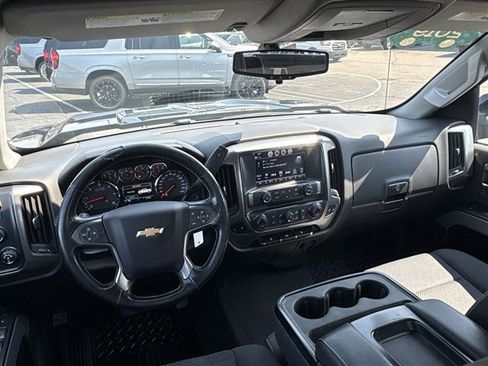 Used 2019 Chevrolet Silverado 1500 LT w/ LPO, Chrome Package image 18