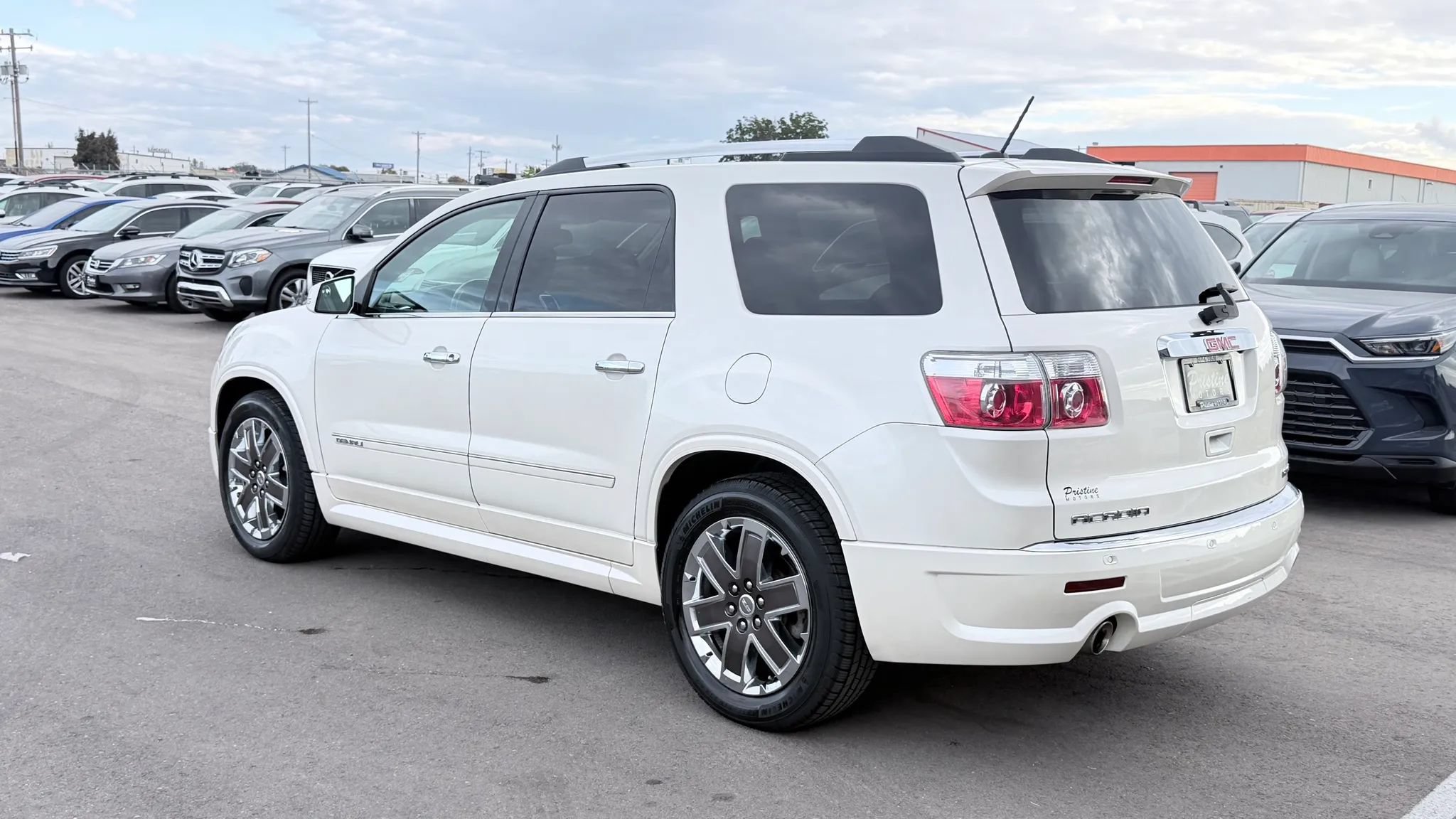 Used 2012 GMC Acadia Denali AWD/4WD image 8