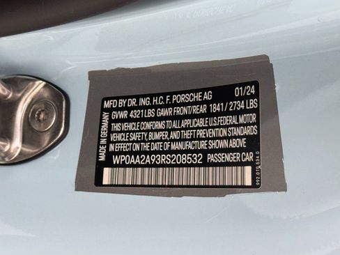 Used 2024 Porsche 911 Carrera image 43