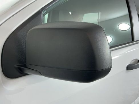 Used 2021 Chevrolet Colorado W/T w/ WT Convenience Package image 9