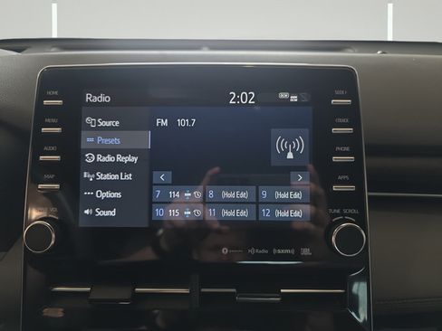 Used 2022 Toyota Avalon Limited w/ Advanced Safety Package FWD image 19
