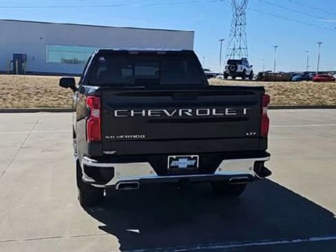 Used 2021 Chevrolet Silverado 1500 LTZ w/ LTZ Premium Package image 7