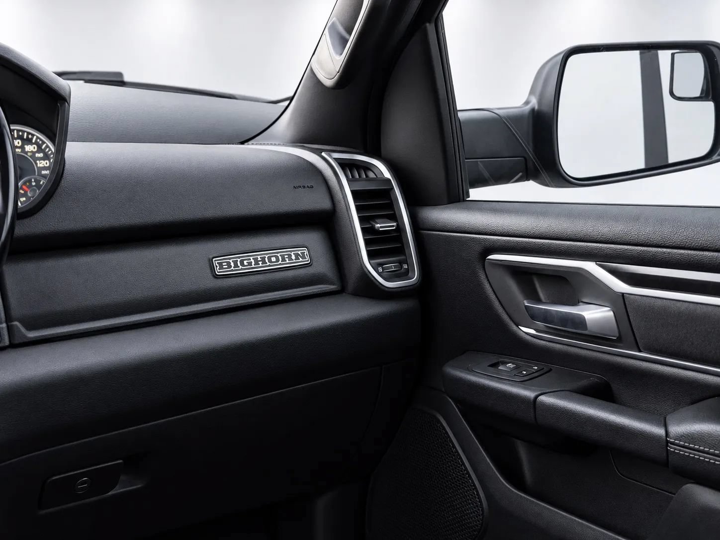 Used 2021 RAM 1500 Big Horn RWD image 16