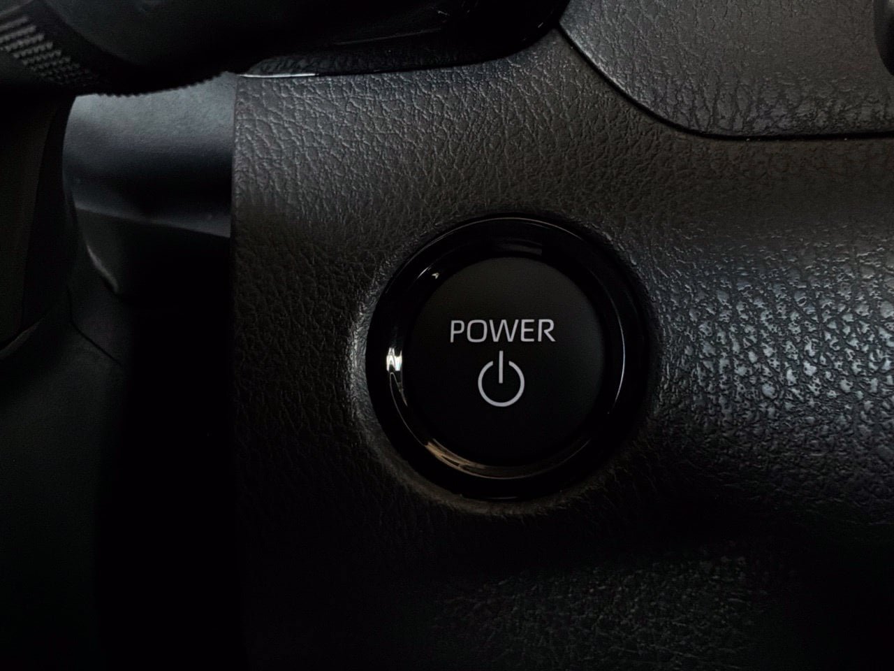 Used 2026 Toyota Camry SE FWD image 30
