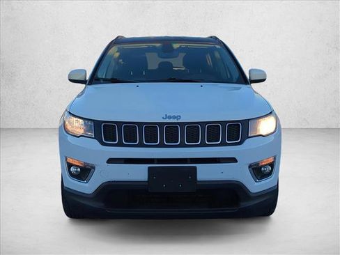 Used 2020 Jeep Compass Latitude w/ Cold Weather Group image 2