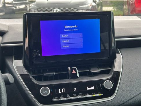 Used 2025 Toyota Corolla LE FWD image 19