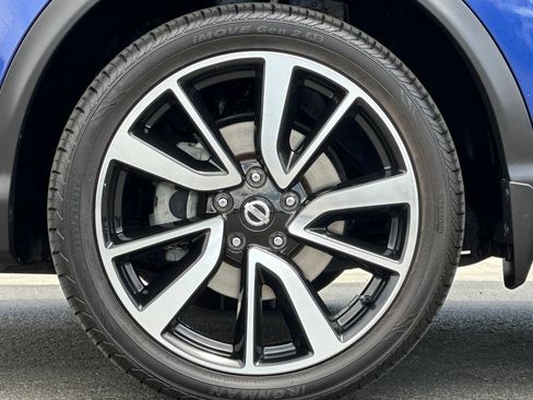 Used 2017 Nissan Rogue Sport SL FWD image 26