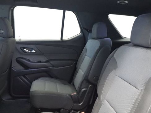 Used 2022 Chevrolet Traverse LT AWD/4WD image 21