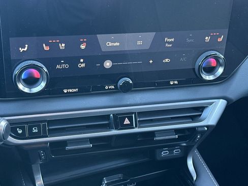 Used 2024 Lexus RX 350 AWD w/ Convenience Package image 20