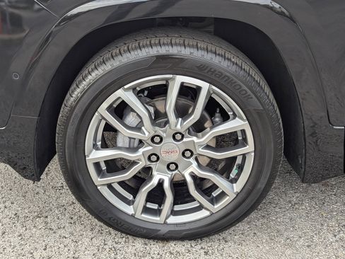 Used 2023 GMC Terrain Denali w/ Denali Premium Package image 38